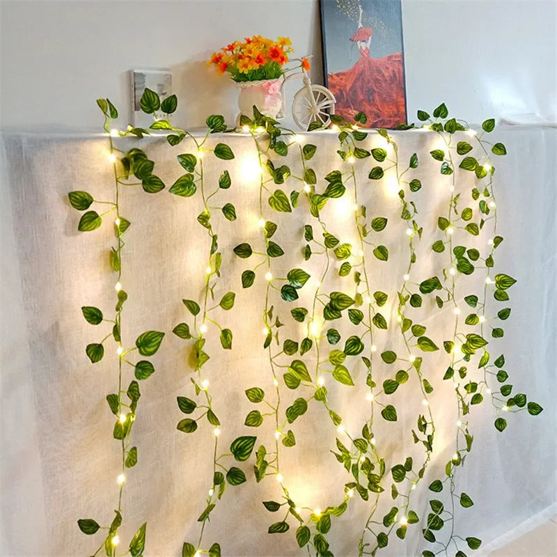 Guirnalda de luces con hojas verdes y flores, luces de hadas con enredadera artificial, alimentada por pilas, para árbol de Navidad y decoración del hogar