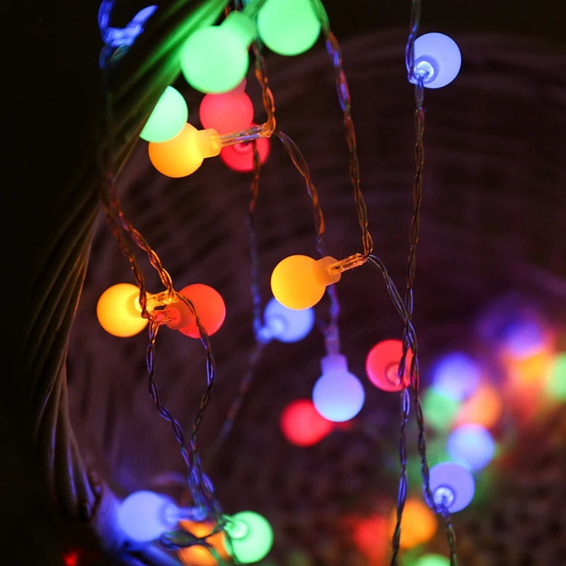 Guirnalda de luces LED esféricas de 10 m, con alimentación por USB o batería, para exteriores, lámparas de boda, jardín, luces de hadas y decoración navideña