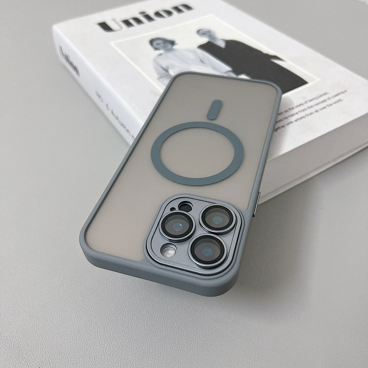 Funda protectora magnética, mate y translúcida, resistente a los golpes, para iPhone 17, 16, 15, 14, 13, 12 y 11 Pro Max y Plus, compatible con la carga inalámbrica MagSafe