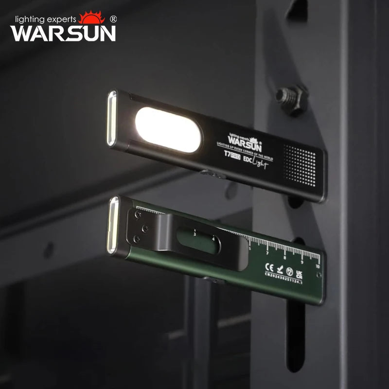 WARSUN T7: 800 lm, recargable, con base magnética y clip.