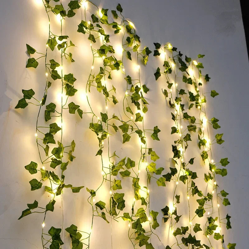 Guirnalda de luces con hojas verdes y flores, luces de hadas con enredadera artificial, alimentada por pilas, para árbol de Navidad y decoración del hogar